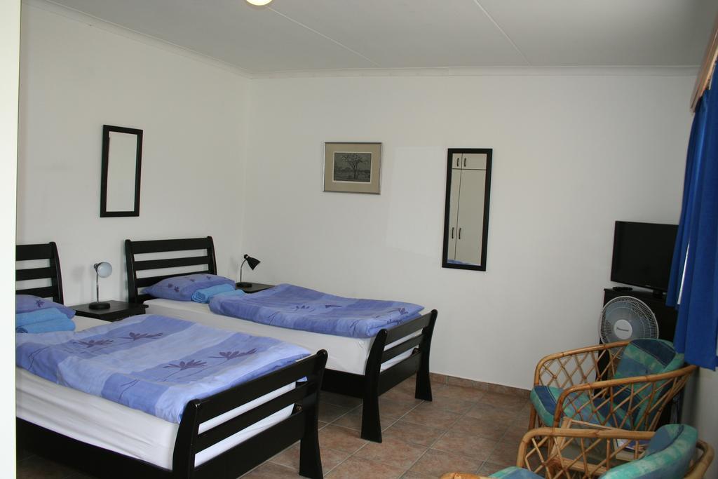 Maggie'S Accommodation Суакопмунд Стая снимка